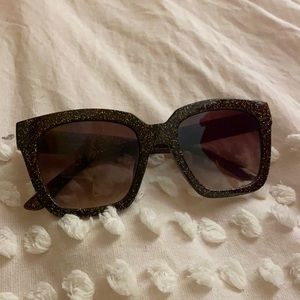 LIKE NEW Nanette Black and Gold Sparkle Sunglasses